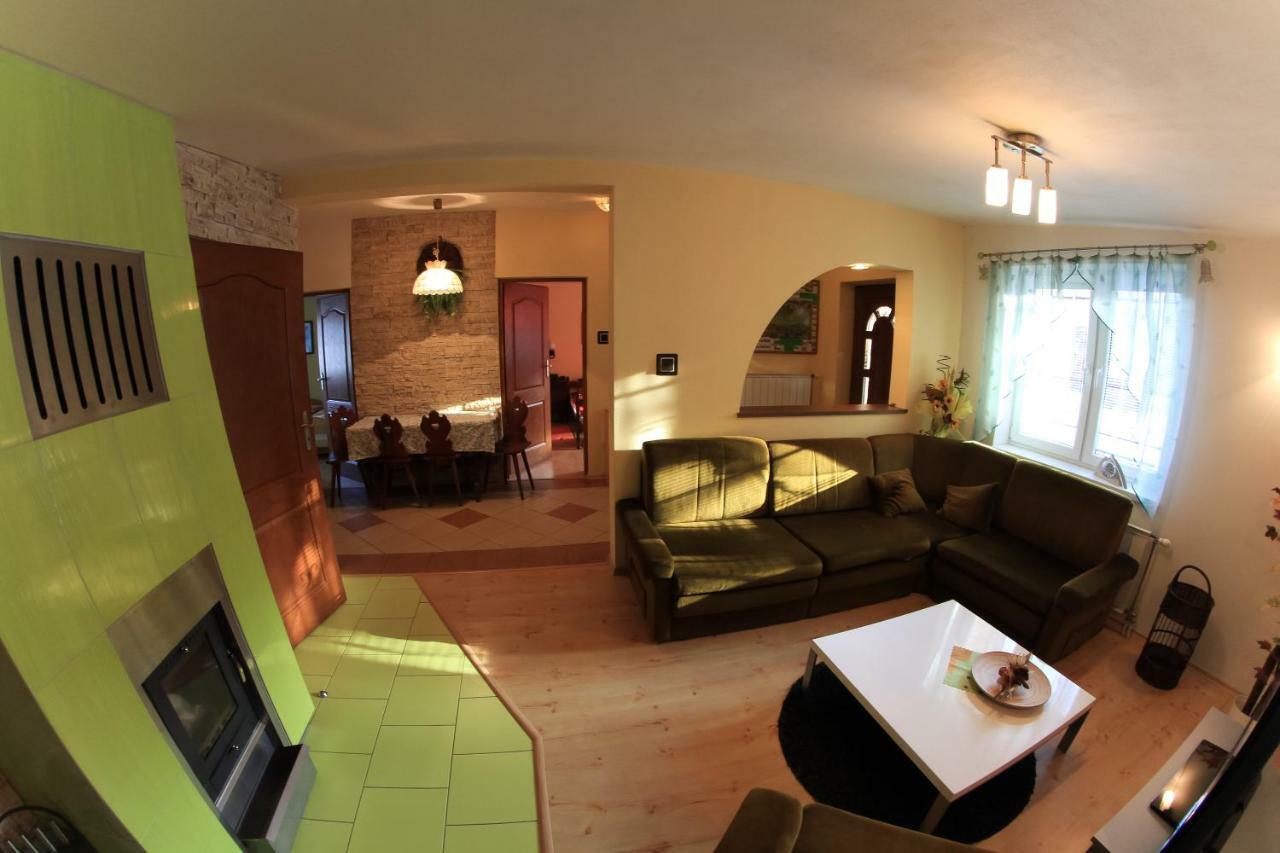 Apartmanovy dom Cottage Liptovský Ján Exteriör bild